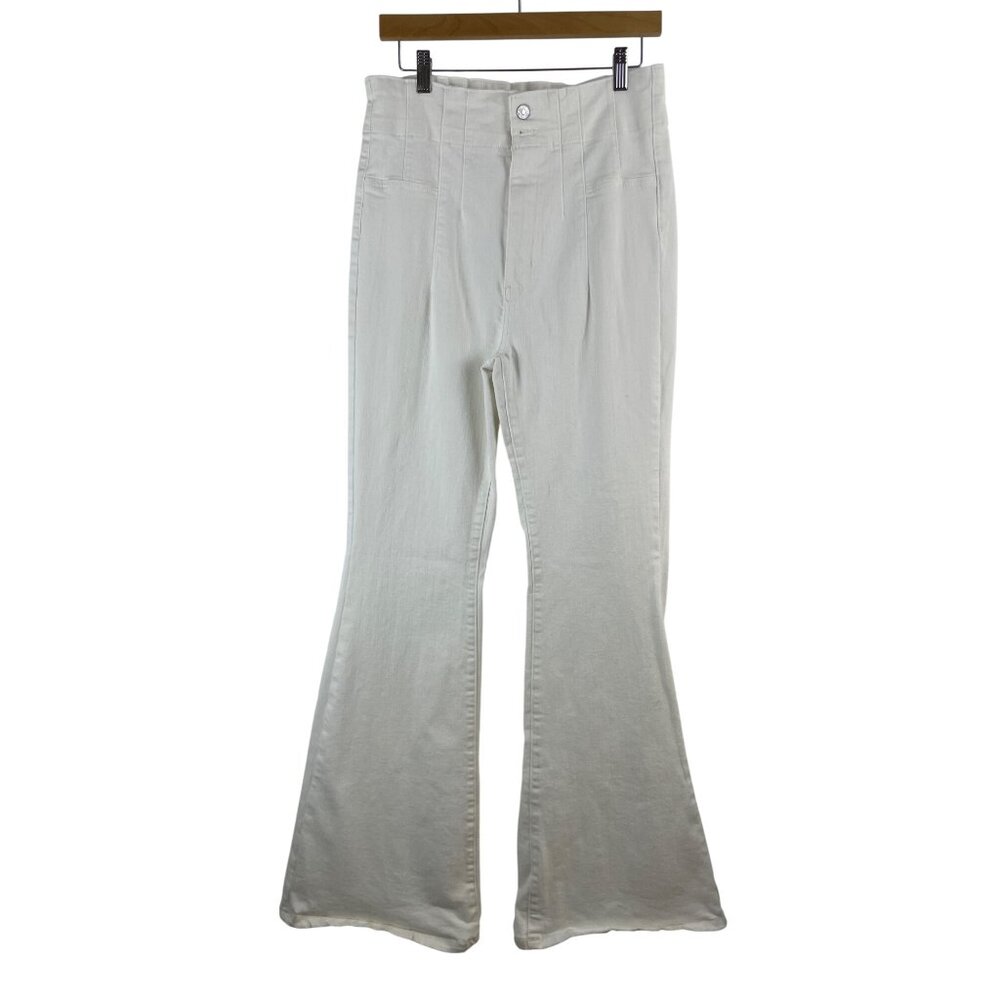 Free People Jayde Women's 32 White Button Fly Denim Flare Bell Bottom Jeans - Picture 1 of 12
